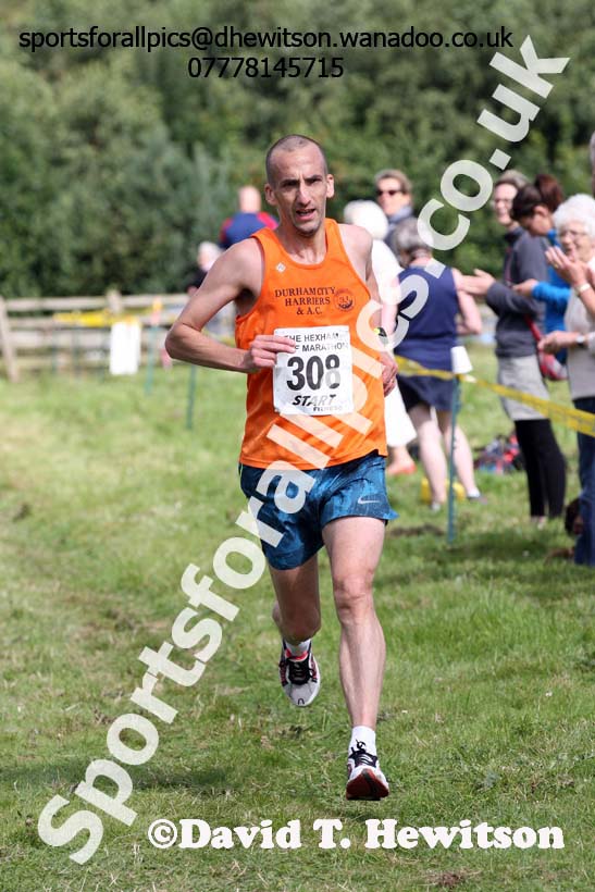 Hexham Half Marathon, Northumberland. Photo: David T. Hewitson/Sports for All Pics